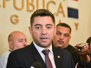Diario HOY | Argentina lanza propuesta para pagar deuda energética con Paraguay y hay atisbo de solución