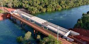 Para fin de año estará listo el puente que conecta Alto Paraná y Caaguazú - La Clave