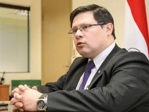 Mario Abdo no tuvo voluntad política para combatir el contrabando, dice director de Ingresos Tributarios · Radio Monumental 1080 AM