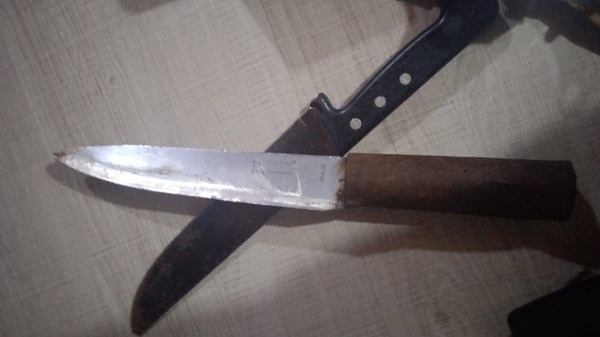 Joven forcejeó con asaltante en la calle y fue apuñalado - Noticiero Paraguay