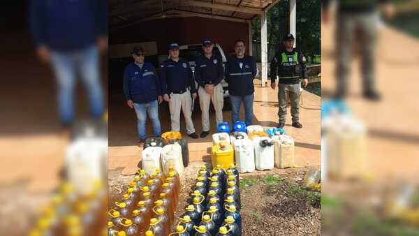 Diario HOY | Decomisan combustibles a "granel" ofertados en la vía pública