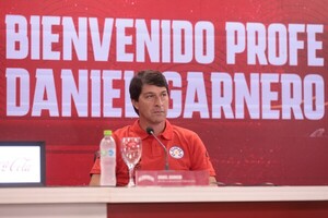 Daniel Garnero: “El paraguayo que esté jugando en donde esté jugando, tiene la posibilidad de ser convocado” - Unicanal