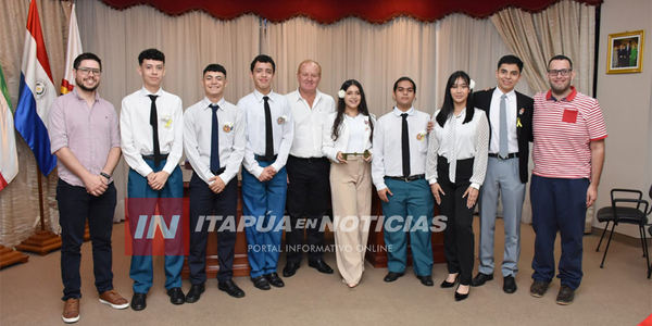 DÍA DE LA PRIMAVERA Y JUVENTUD CON VISITA DE AUTORIDADES JUVENILES EN LA GOBERNACIÓN - Itapúa Noticias