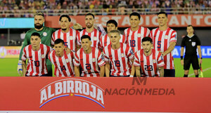 PARAGUAY SALE DE LOS 50 MEJORES DEL RANKING FIFA