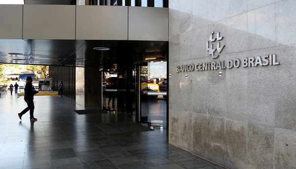 El Banco Central de Brasil redujo los intereses a su menor nivel en 16 meses - ADN Digital