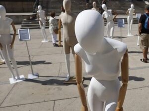 Primer maniquí femenino para pruebas de choque de coches - Tecnología - ABC Color