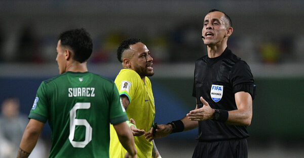 Versus / ¿Tampoco en Eliminatorias? Árbitros paraguayos no fueron designados en el segundo combo