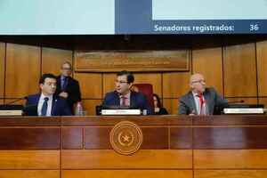 Senadores aprueban supresión del arancel consular
