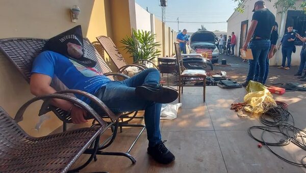 Requieren prisión de presunto robacoches detenido en allanamiento - ABC en el Este - ABC Color