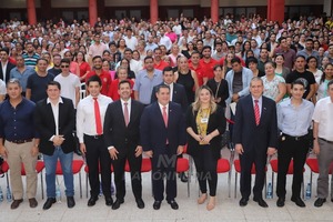 Diario HOY | HC a jóvenes en la ANR: “Quiero que se preparen y estudien”