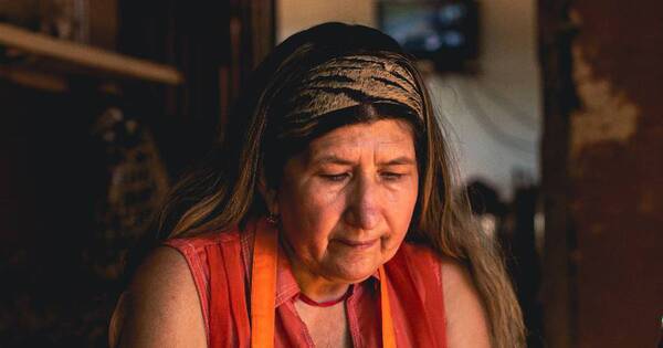 La Nación / La destacada ceramista Julia Isidrez impartirá un taller en Haras La Valtellina