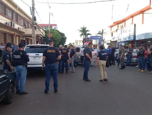 Sicarios asesinan a hijo de supuesto narco · Radio Monumental 1080 AM