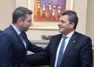 Alliana reconoce que retención de camiones fue represalia por retiro de energía de Yacyretá - Megacadena