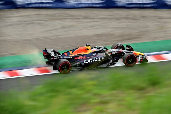 Versus / Suzuka empieza a ver el "renacer" de Verstappen y Red Bull
