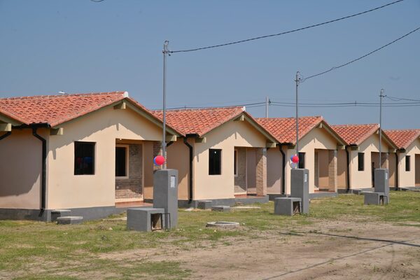 Diario HOY | Proyectan construir 1.500 viviendas en Ñeembucú
