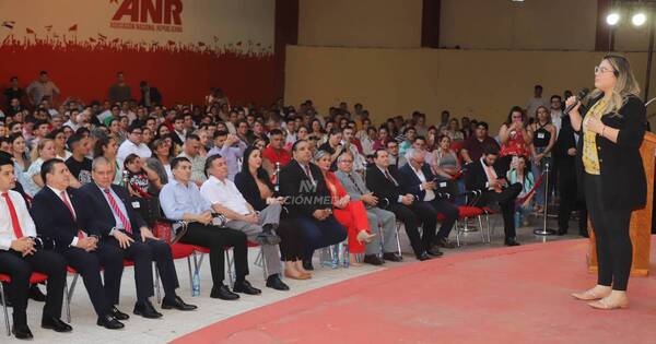 La Nación / ANR celebra Día de la Juventud con capacitación en Liderazgo Político y Comunicación Estratégica