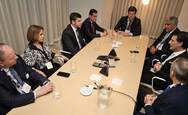 Autoridades Paraguayas mantuvo encuentros con inversionistas y calificadores de riesgo en Nueva York - Revista PLUS