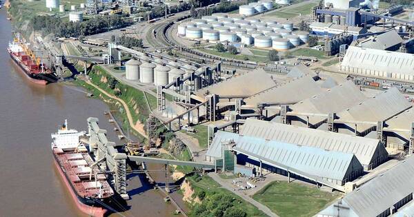 La Nación / Industria aceitera argentina pidió a Alberto Fernández cesar con cobro de peaje en hidrovía