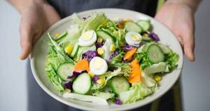 La Nación / Esta es la cena ideal para alimentarse saludablemente, según Harvard