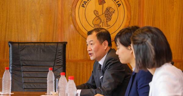 La Nación / Empresas taiwanesas buscan radicar inversiones en el rubro textil y de electromovilidad