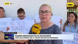Video: padres denuncian falta de docente  - ABC Noticias - ABC Color