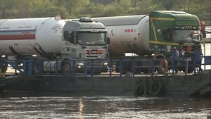 Argentina liberó todos los camiones retenidos en la frontera tras penurias - Economía - ABC Color
