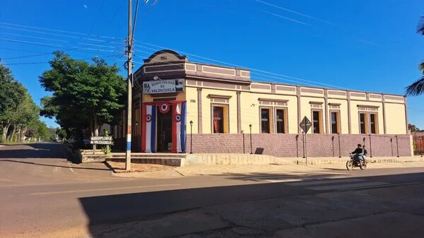 Valenzuela: albañil denuncia que se enteró de sorpresa que tiene orden de captura por obra fantasma de Municipalidad - Nacionales - ABC Color