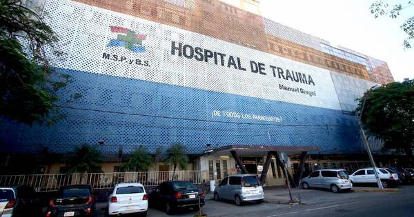La Nación / Niño que cazaba palomas fue herido y está grave