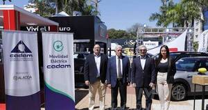 La Nación / Exitoso Test Drive de vehículos híbridos y eléctricos