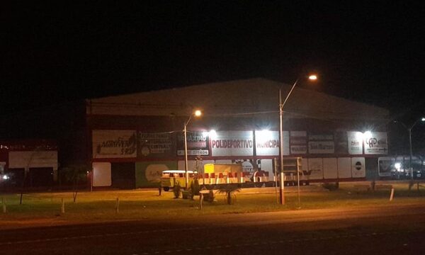 Hombre muere al caer de las gradas de en polideportivo en Juan E. O’leary – Diario TNPRESS