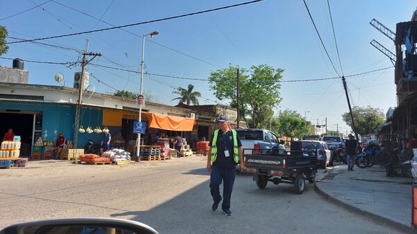 Clorinda sufre el duro golpe de los controles paraguayos y terminaron las compras masivas - La Tribuna