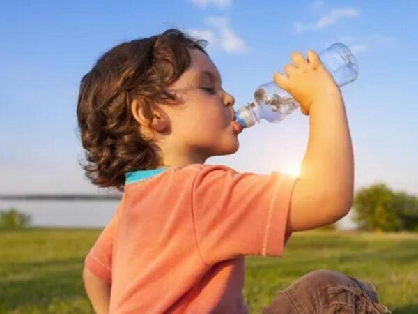 Ola de Calor: Cómo cuidar a los bebés y niños ante las temperaturas extremas - Megacadena