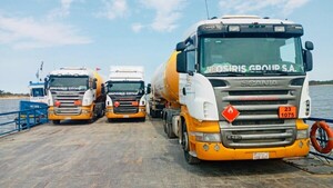 Autoridades argentinas liberan el paso a camiones retenidos en paso fronterizo - trece