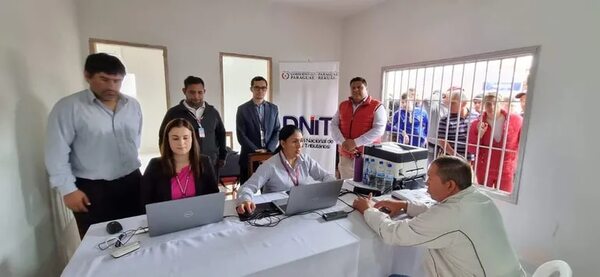 Nanawa: 300 procesos de formalización de comerciantes en marcha, según DNIT - Economía - ABC Color