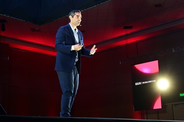 Disney comparte su magia, a través de una charla, en Expo Negocios Paraguay - Unicanal
