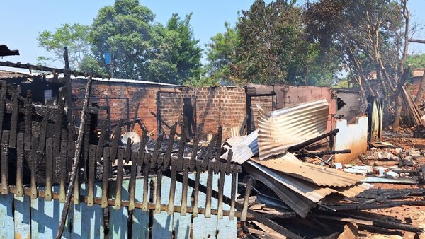 Fuga de gas provoca incendio en una vivienda en Hernandarias