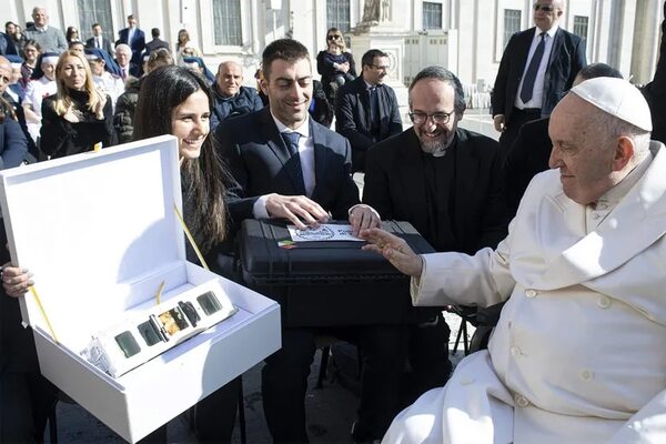 Papa Francisco sobre la eutanasia: “Con la vida no se juega” - Mundo - ABC Color