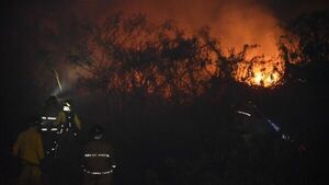 MOPC emite recomendaciones ante incendios en ruta
