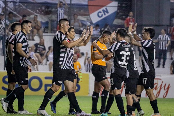 A paso firme | 1000 Noticias