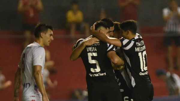 Libertad comienza una nueva era con importante victoria en la Visera