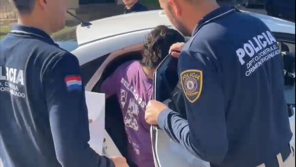Juez culpa a madre de niña abusada por dejar sola a su hija en el departamento