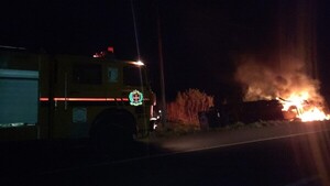 Camión cisterna arde en llamas en Arroyos y Esteros