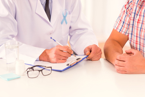 Reportan sostenido aumento de consultas por cáncer de próstata - Unicanal