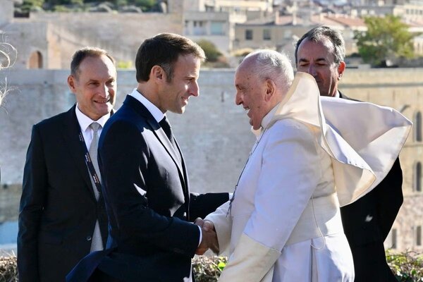 Papa Francisco reiteró su ‘no’ a la eutanasia: “no se juega con la vida” | 1000 Noticias