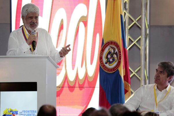 Colombia y Venezuela impulsan su comercio con una macrorrueda de negocios en Caracas - MarketData