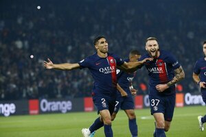 Versus / París Saint-Germain destrozó al Marsella en el clásico de Francia