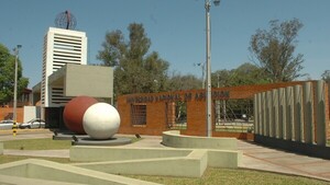 UNA: La primera universidad del Paraguay celebra 134 años “de huellas en el desarrollo nacional”