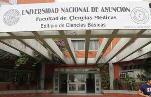 UNA: La primera universidad del Paraguay celebra 134 años •