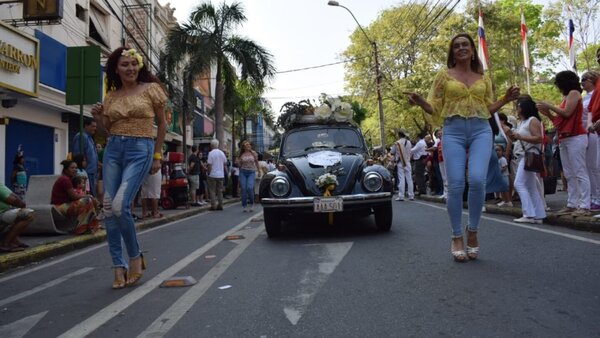 La primavera llena de color y alegría el centro de Asunción