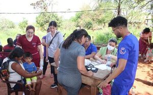 Realizan atención médica en comunidad indígena de Minga Porã